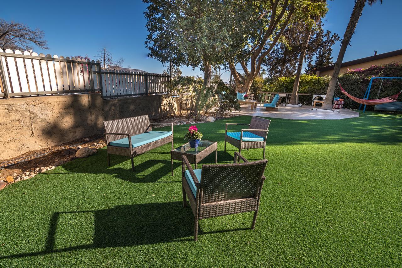 Desert Bird Guest House Arad Exterior photo